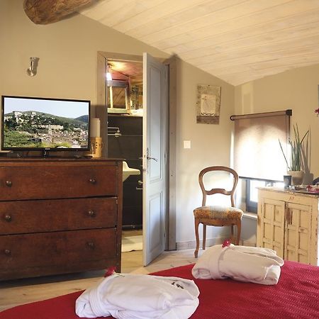 La Casa De Boulbon B&B 객실 사진